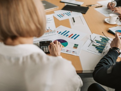 Karty paliwowe a bezpieczeństwo transakcji w firmie