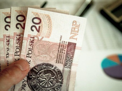 Inflacja w sierpniu wyższa niż planowano. Przy kasie zostawiamy coraz więcej pieniędzy