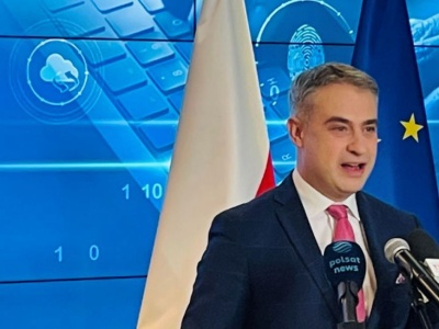 NASK z apelem do internautów. Tak postępuj z dezinformacją w sieci