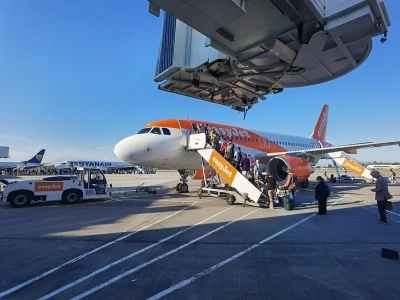 Lot odwołany przez pijanych pasażerów. Turyści nie mogli wrócić do domu