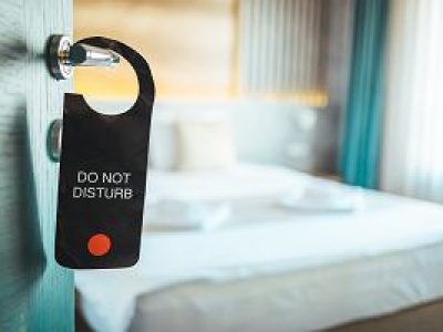 Przedsiębiorca namawia do prokreacji i oferuje benefity. Hasło programu: 