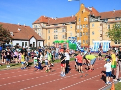 Biegaj, skacz i rzucaj. Startują czwartki z lekkoatletyką [ Sport ]