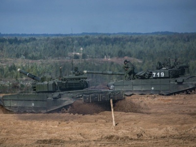 Amerykanie obserwują Zapad