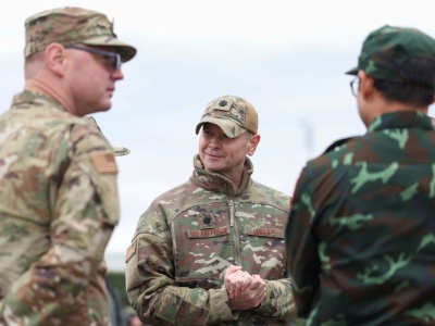 Niecodzienny widok na manewrach Zapad. Amerykanie na białoruskim poligonie