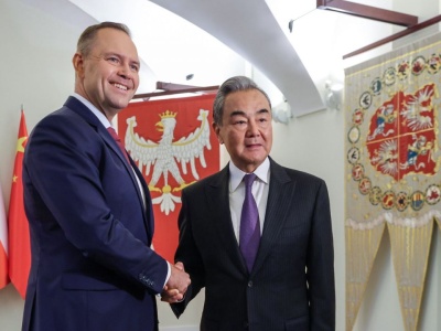 Prezydent Nawrocki przyjął szefa MSZ Chin