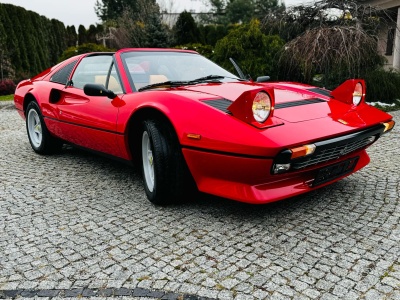 Ferrari 308 GTS Quattrovalvole 1985 – 440000 PLN – Golasowice
