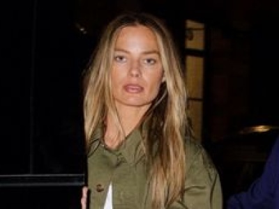 Naturalna Margot Robbie na szybkiej randce z mężem. Wybór lokalu może zaskakiwać
