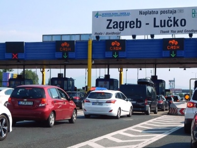Popularny wśród Polaków kraj kończy z bramkami na autostradach