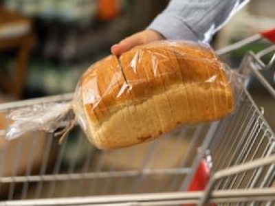 Kupujesz chleb tostowy na grzanki? Te określenia na etykiecie to czerwona lamka, by odłożyć go na półkę