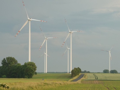 Rząd może wesprzeć OZE. Te działania mają tak duże znaczenie, jak zawetowane przez Nawrockiego 500 m