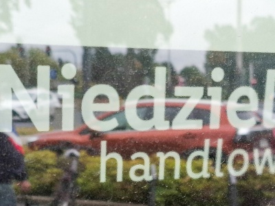 Minister finansów chce powrotu handlu w niedziele. 