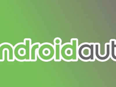 Użytkownicy Android Auto w potrzasku. Wszystko przez nową wersję systemu