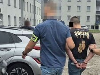 13 kilogramów mefedronu w garażu na LSM. Policja zatrzymała 21-latka
