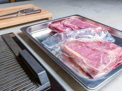 Dlaczego warto mieć zgrzewarkę próżniową w domu? [ Strefa biznesu ]