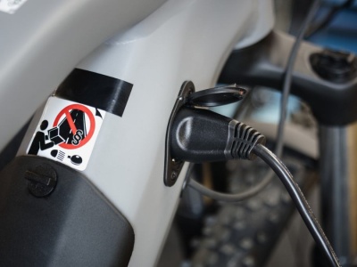 To już koniec. Program dopłat do elektryków okazał się fiaskiem. Zostanie skasowany