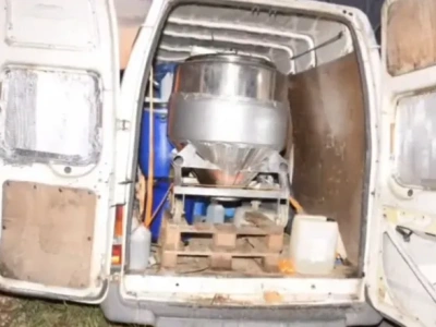 Policja rozbiła nielegalne laboratorium narkotykowe [WIDEO]