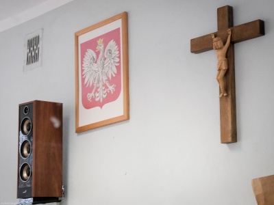Wraca obowiązkowa religia? Projekt trafił do Sejmu. Pomysłodawcy chcą dwóch godzin w planie zajęć
