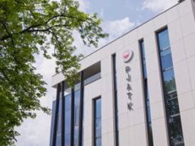 Jak AI zmienia naszą rzeczywistość? Dragan i Dukaj na AI Summit 2025