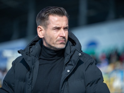 Robert Kolendowicz zwolniony z Pogoni! Haditaghi ogłosił na X – Ekstraklasa