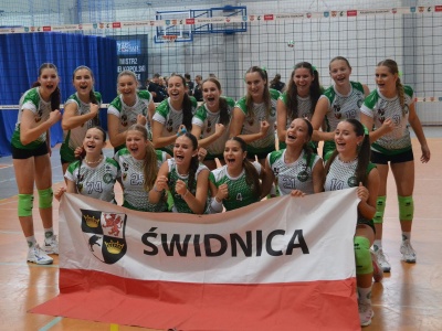 Biało-zielone siatkarki walczyły podczas mocno obsadzonego turnieju w Szamotułach [FOTO]