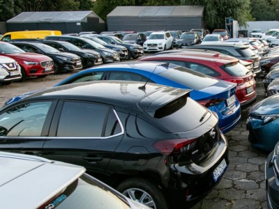 Auto z komisu za 31 tys. zł. Mogło zabić właścicielkę na pierwszej trasie