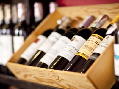 Ambra: Marża brutto powinna być stabilna w najbliższych kwartałach, a koszty pod kontrolą