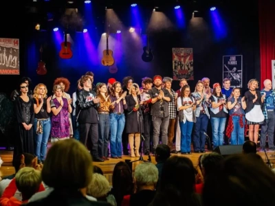 Teatr Oddzielny podzielony
