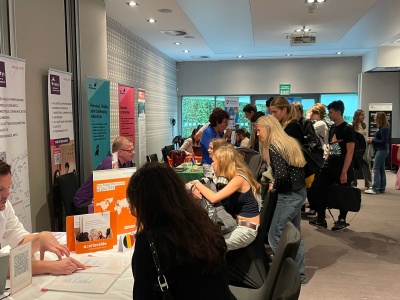 Nie za za ocean, a do Holandii. Mamy wieści z bydgoskich targów uczelni zagranicznych