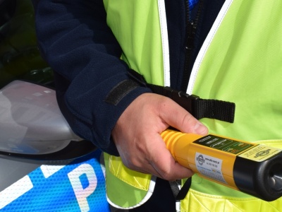 Spieszył się do pracy mając w organizmie niemal 2 promile alkoholu