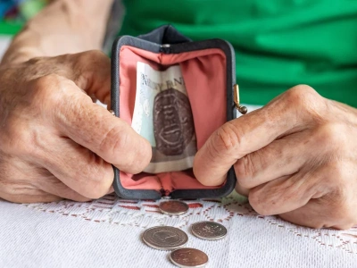Zmiany w emeryturach. Ci seniorzy dostaną dwa przelewy