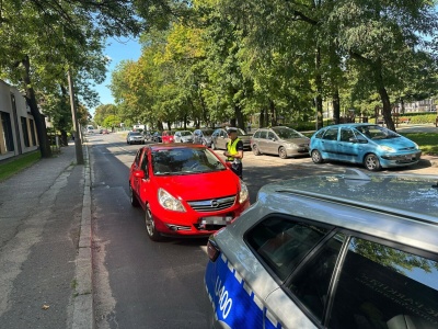 „Mistrzu zwolnij” – gnieźnieńska policja walczy z brawurą na drogach