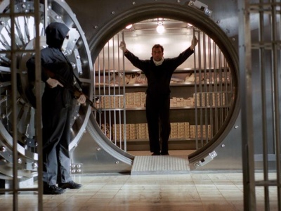 Prawdziwi liderzy CoinPlex pozostają na wolności? Jednocześnie upadły trzy piramidy finansowe