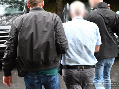 Lekarz z Ropczyc tymczasowo aresztowany. Usłyszał ponad 500 zarzutów korupcyjnych