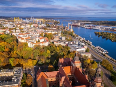 Polskie miasta wciąż nie są 15-minutowe. Tak wypadamy na tle innych krajów [RAPORT]