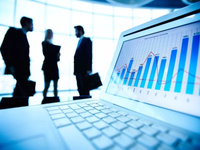 Fitch obniża perspektywę ratingu Polski do negatywnej – rosną ryzyka dla finansów publicznych