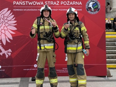 Strażacy wbiegli po schodach na 30 Piętro Pałacu Kultury i Nauki