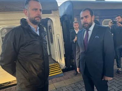 Szef MON w Kijowie. Niespodziewana wizyta