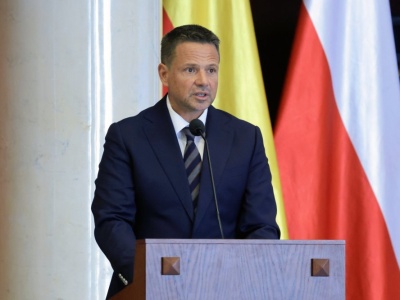 Chaos na Radzie Warszawy ws. nocnej prohibicji. Jeden z wiceprezydentów miasta rezygnuje