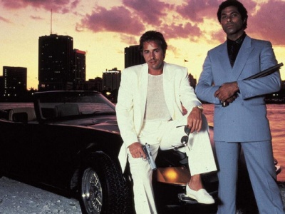 Twórca „Top Gun: Maverick” nakręci nowych „Policjantów z Miami”. Znamy datę premiery!