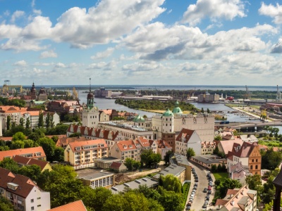 W 15 minut do szkoły, pracy i fryzjera? W Polsce udaje się to w nielicznych miastach