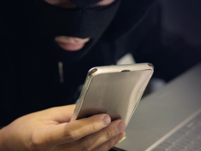 80-latek oszukany na 155 tysięcy złotych