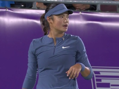 Raducanu prowadziła już 6:4, 5:2 i nagle zwrot. Oto rywalka Świątek w ćwierćfinale!