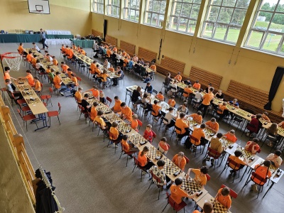 Nauka gry w szachy ze szkółką szachową f7 w czechowickiej bibliotece