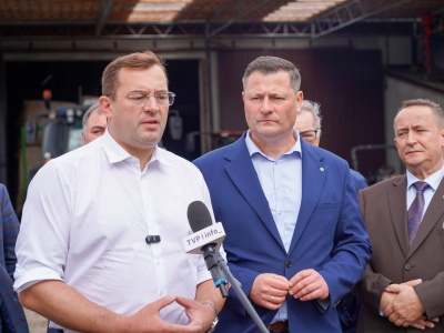 Konsultacje ws. projektu ustawy Aktywny Rolnik na finiszu. Minister Krajewski odwiedził gospodarstwo w woj. wielkopolskim