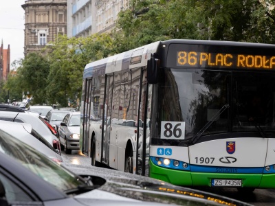 Zaparkowała na Jagiellońskiej, poszła do SPA, a ulica była zakorkowana przez godzinę [ZDJĘCIA]