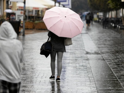 Najpierw uderzy upał, później nagła zmiana. W prognozach nawet przymrozki