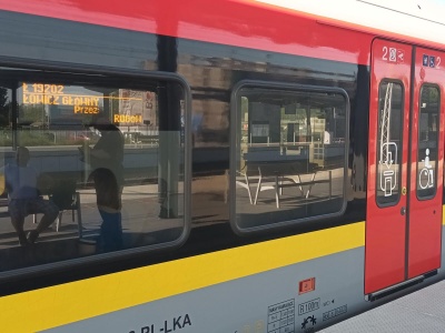 Zatrzymany ruch pociągów na trasie Zgierz-Zgierz Północ