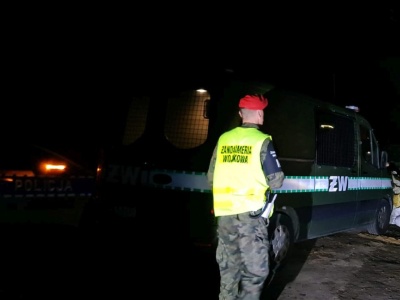 W niewielkiej miejscowości natrafiono na podejrzany obiekt. To najprawdopodobniej szczątki rakiety