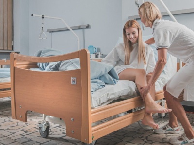 Opublikowano program kursu uzupełniającego w zakresie pielęgniarstwa dla położnych