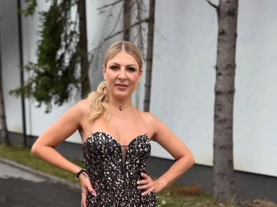 Magdalena Narożna na wakacjach! Wyeksponowany biust w samym bikini!